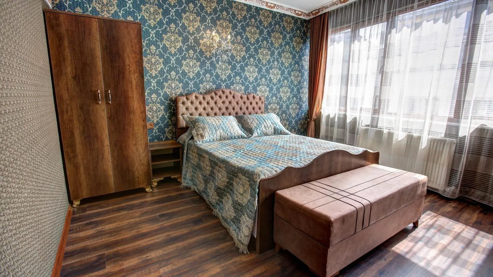 X Lusin Apart Istanbul Apartment